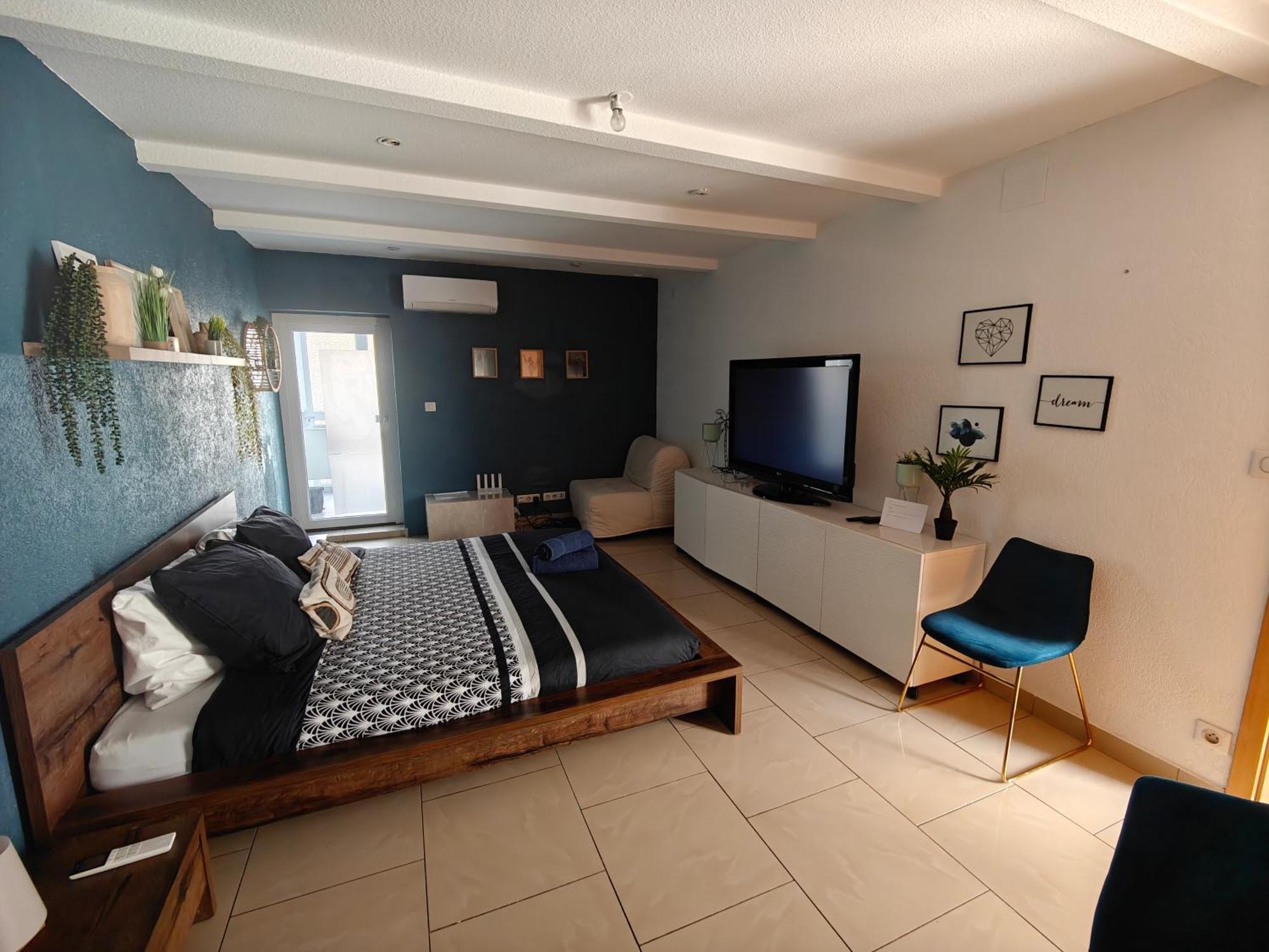 Suite 2 Lits Auberge Du Manala Hotel 24 24 Proche Basel Saint-Louis  Buitenkant foto