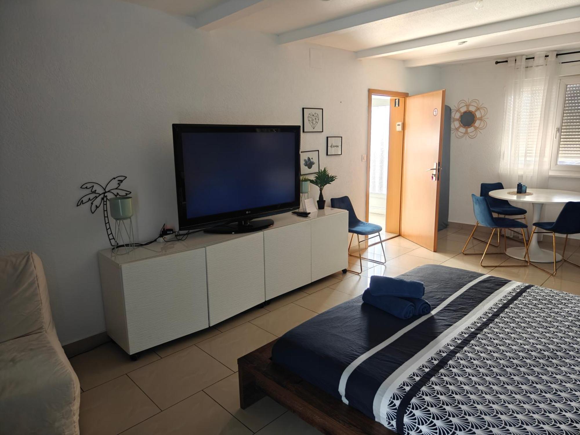 Suite 2 Lits Auberge Du Manala Hotel 24 24 Proche Basel Saint-Louis  Buitenkant foto