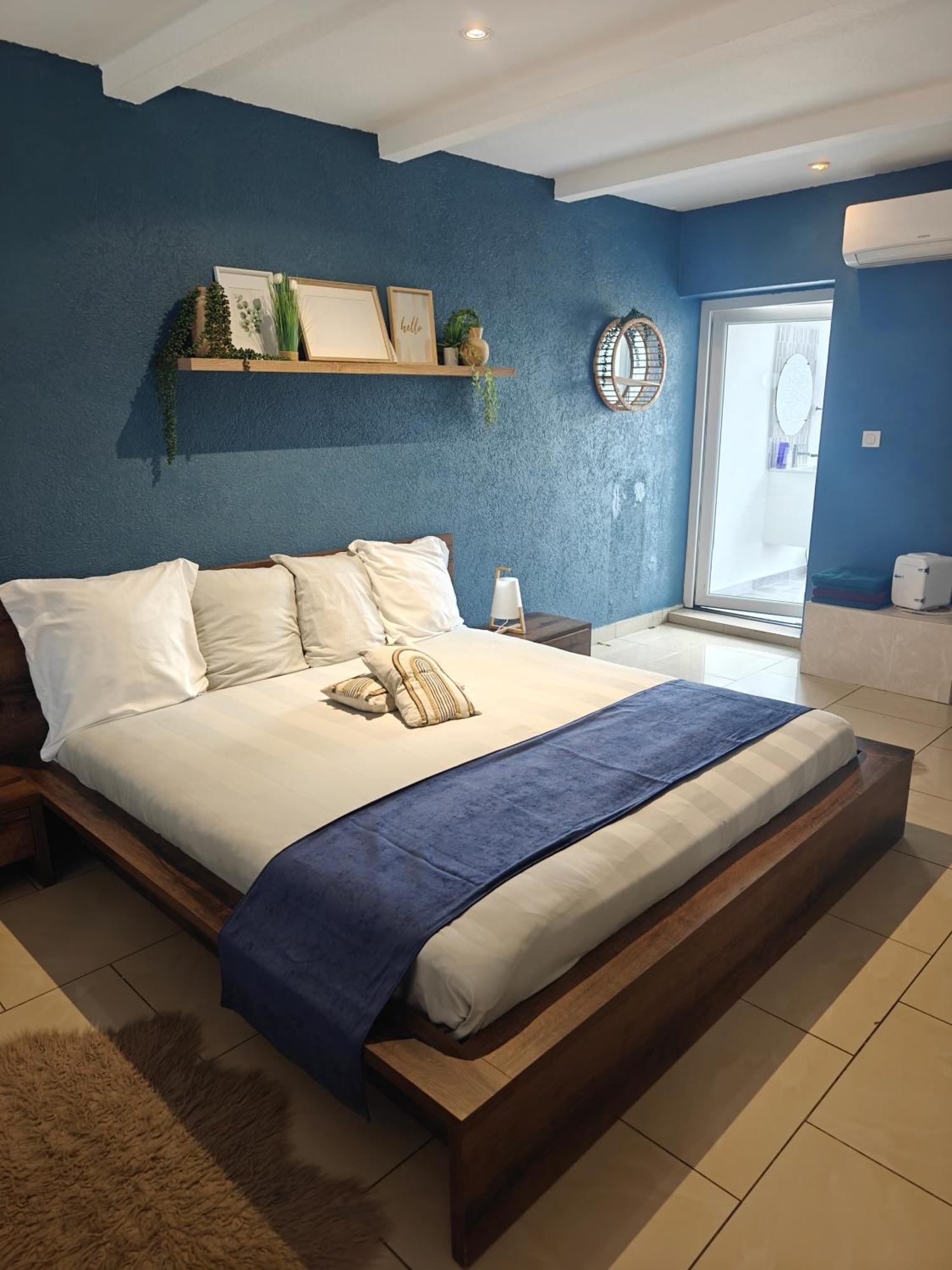 Suite 2 Lits Auberge Du Manala Hotel 24 24 Proche Basel Saint-Louis  Buitenkant foto